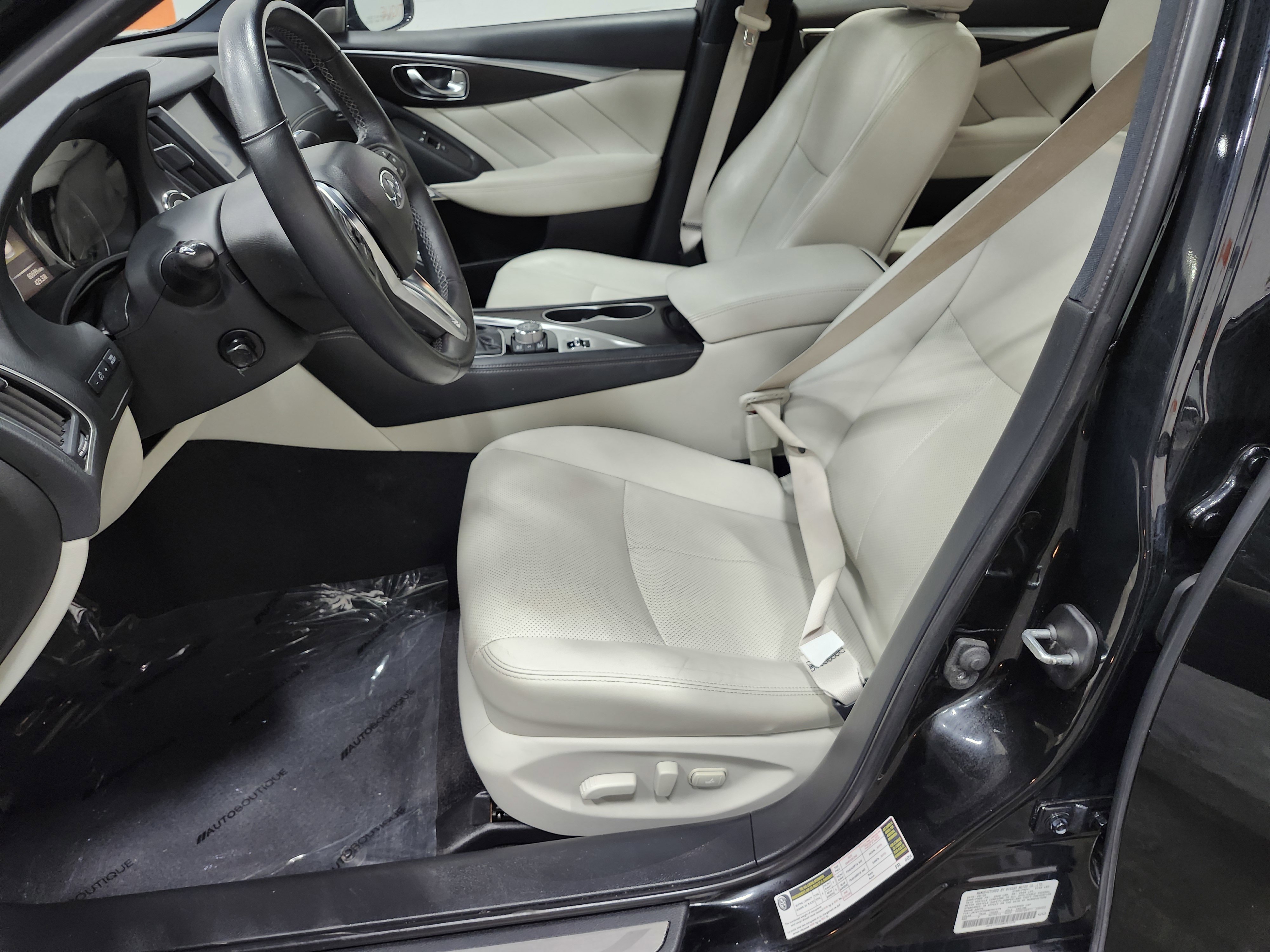 Used 2021 INFINITI Q50 Sensory w/ Cargo Package image 25