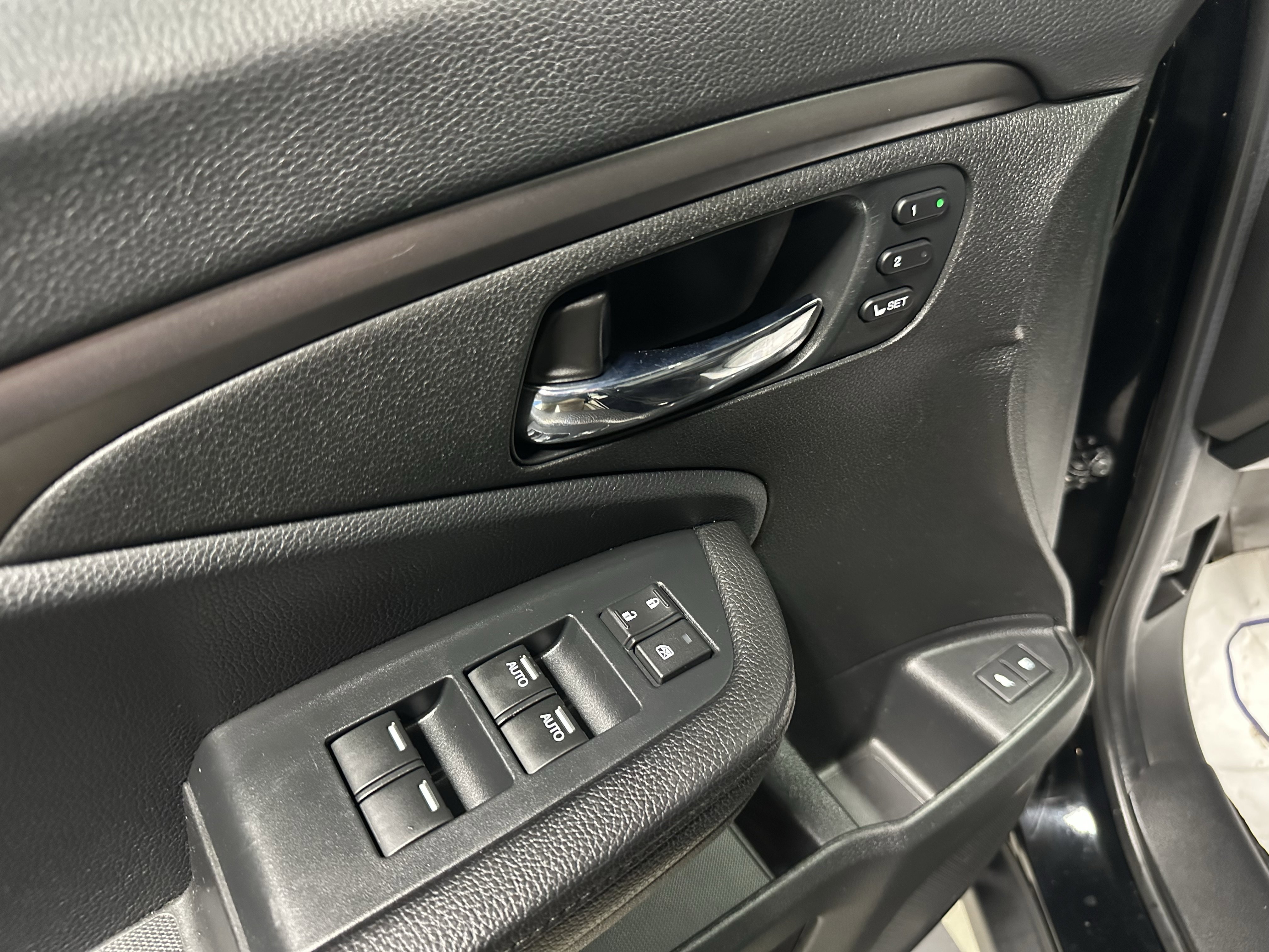 Used 2022 Honda Pilot Special Edition image 17