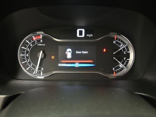 Used 2018 Honda Pilot LX image 3