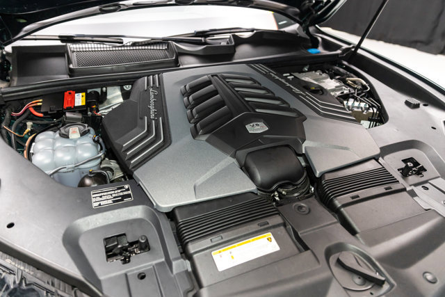 Used 2021 Lamborghini Urus image 46