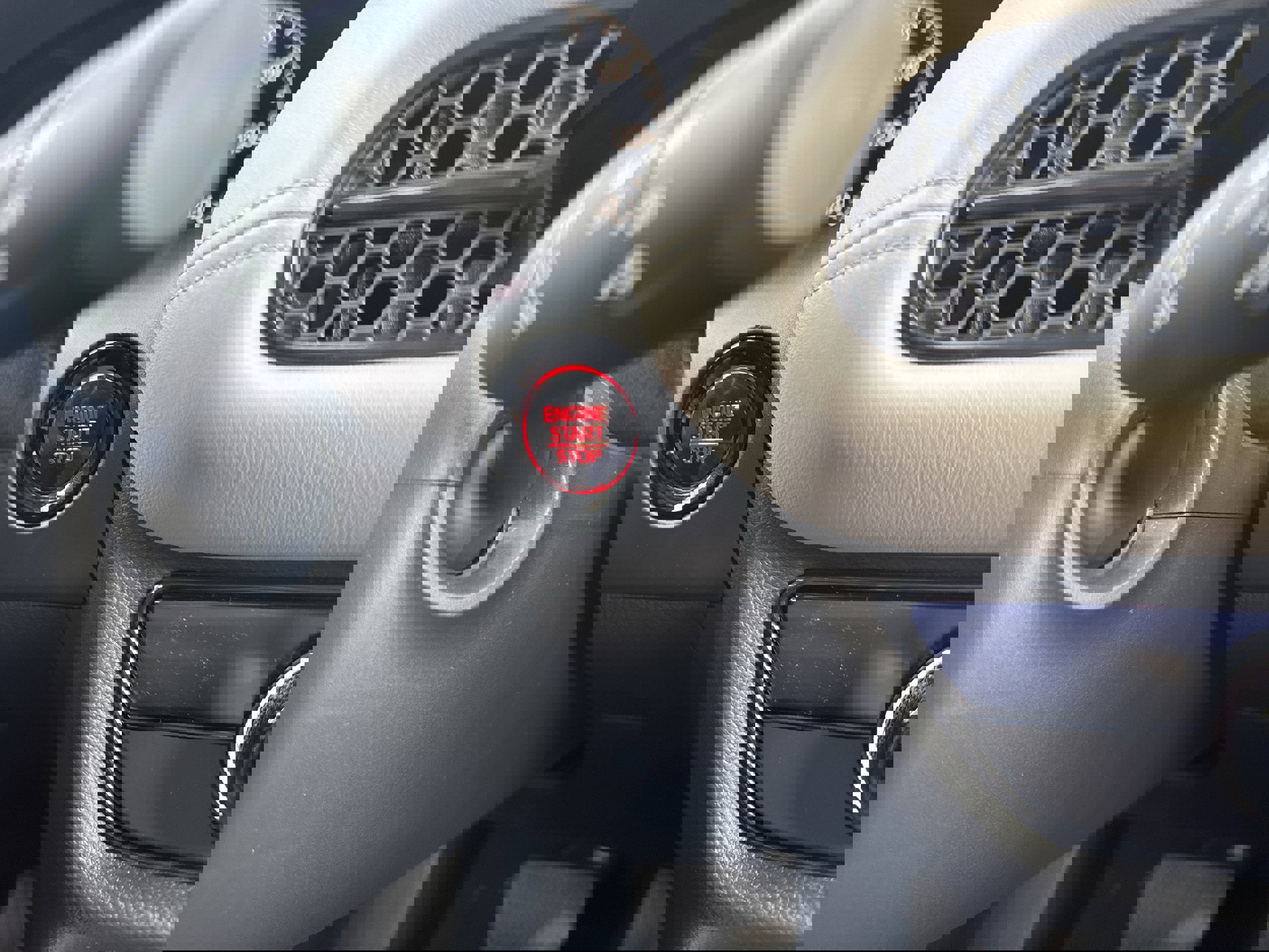 New 2026 Honda HR-V LX image 18