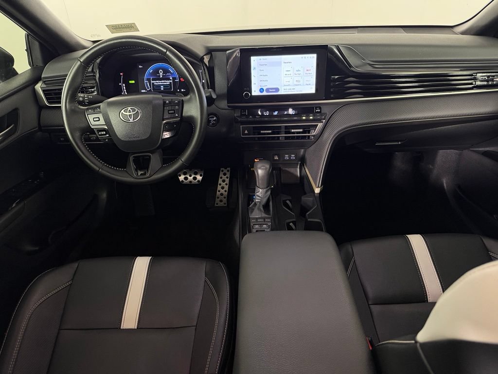 Used 2026 Toyota Camry SE w/ Convenience Package FWD image 10