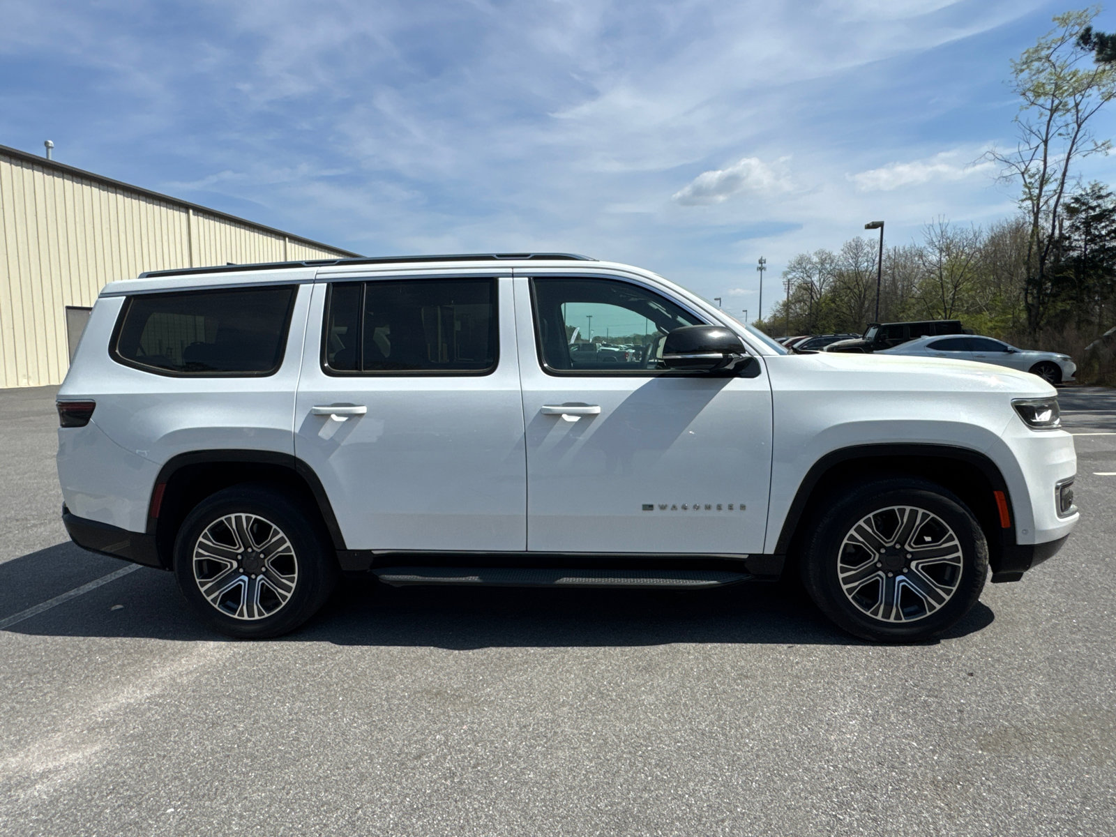 Used 2024 Jeep Wagoneer Series II image 4