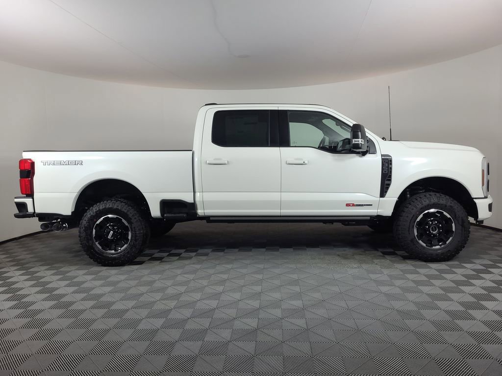 New 2026 Ford F350 Platinum w/ Tremor Off-Road Package AWD/4WD video 2