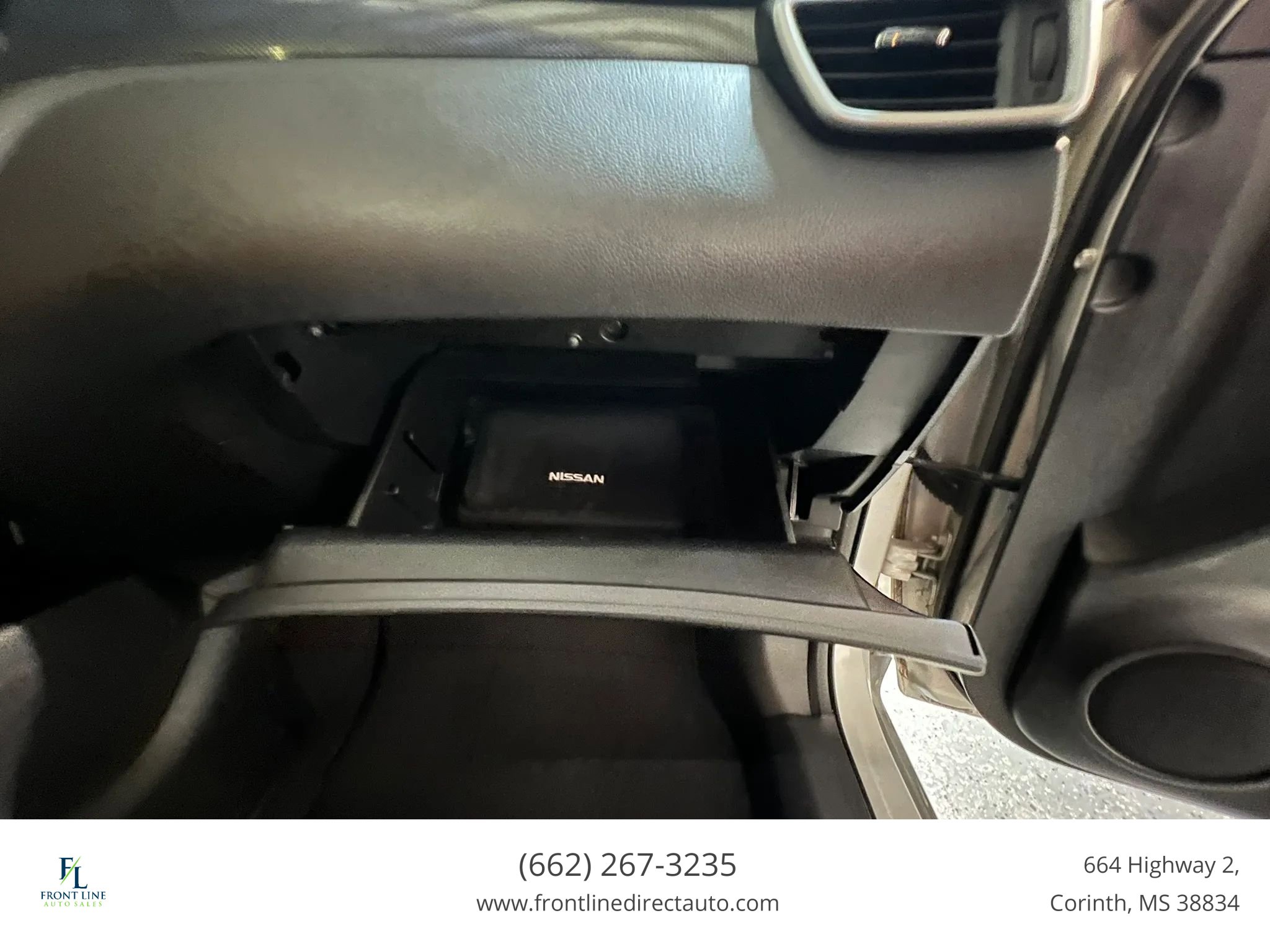Used 2015 Nissan Rogue SL w/ SL Premium Package FWD image 19
