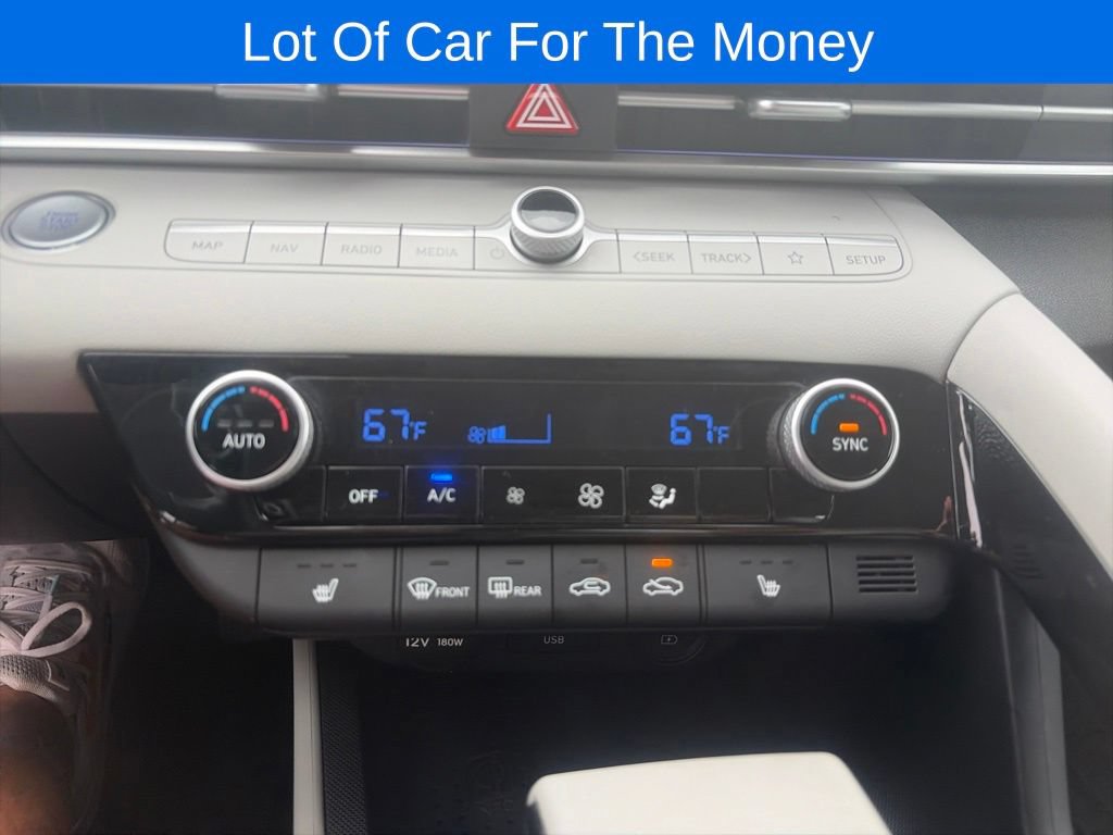 Used 2023 Hyundai Elantra Limited FWD image 31