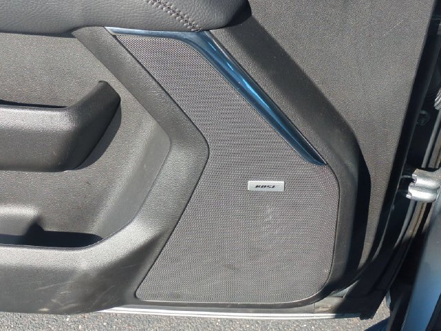 Certified 2025 GMC Yukon Denali AWD/4WD image 13