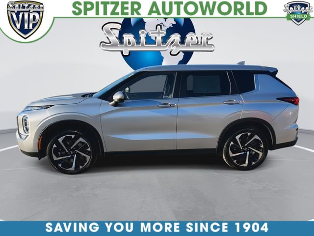 Used 2023 Mitsubishi Outlander SE image 6
