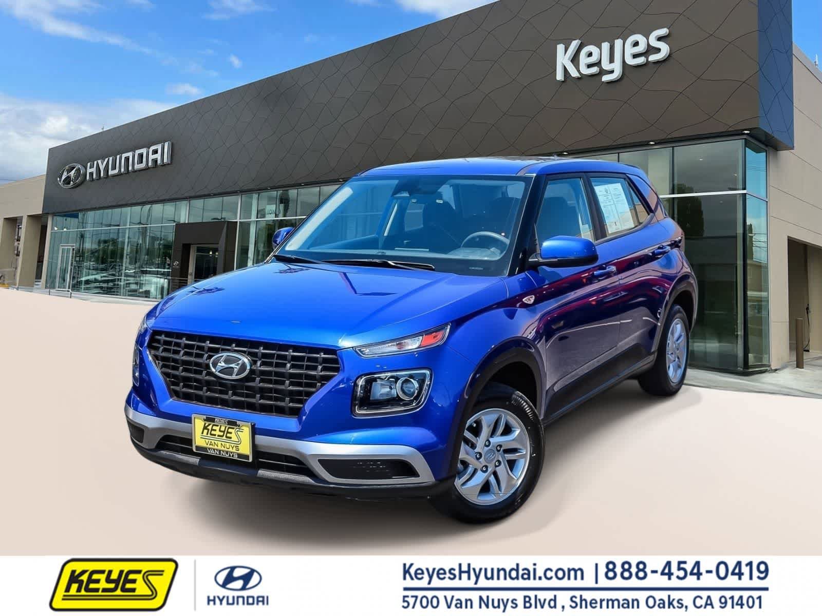 Certified 2024 Hyundai Venue SE FWD image 1
