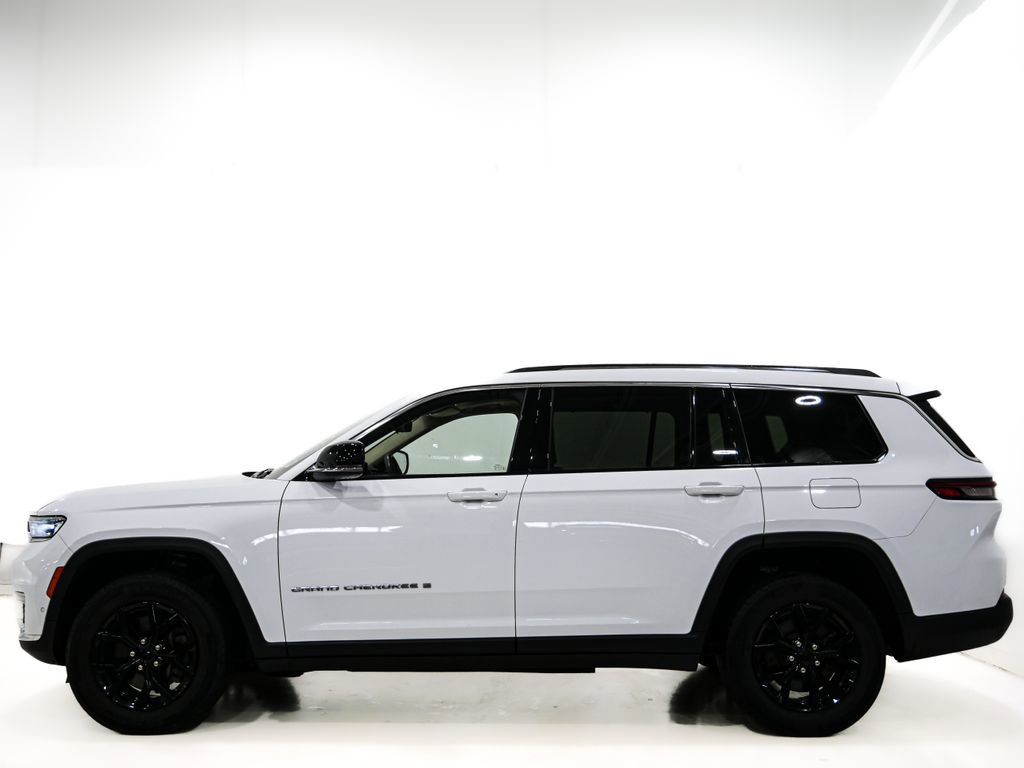 Used 2022 Jeep Grand Cherokee L Limited w/ Luxury Tech Group II AWD/4WD image 6