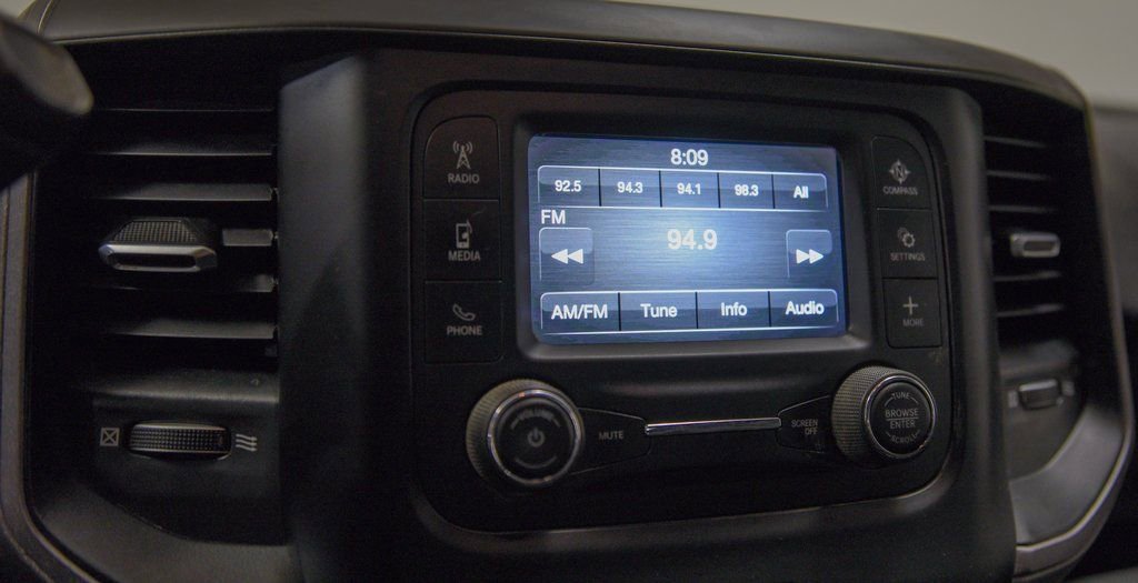 Used 2022 RAM 2500 Tradesman w/ Chrome Appearance Group image 7