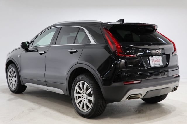 Used 2023 Cadillac XT4 Premium Luxury w/ Driver Assist Package AWD/4WD image 6