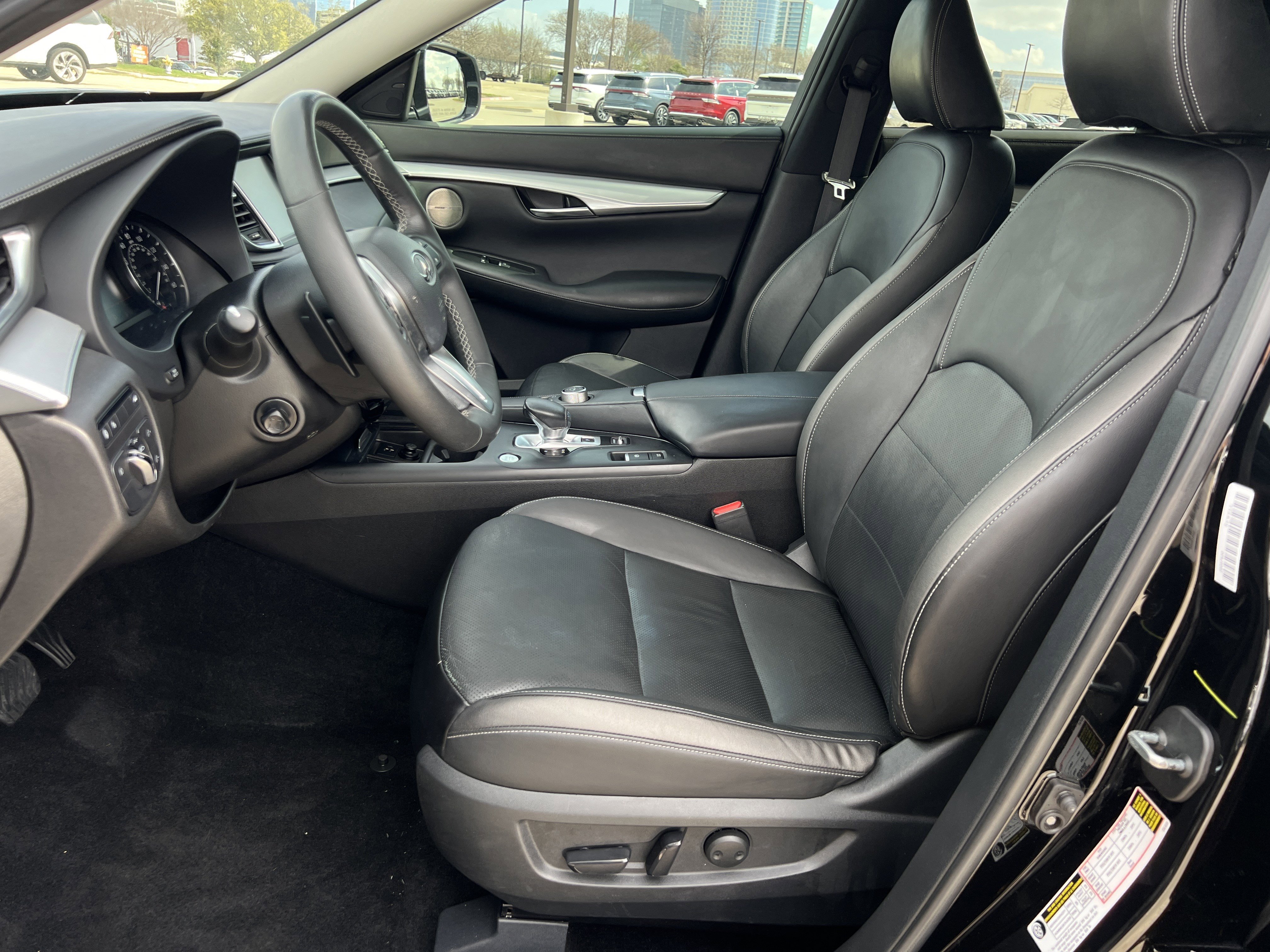 Used 2019 INFINITI QX50 Essential w/ Premium Heat Package image 27