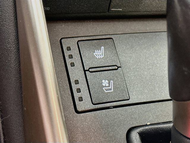 Used 2016 Lexus IS 300 AWD image 25
