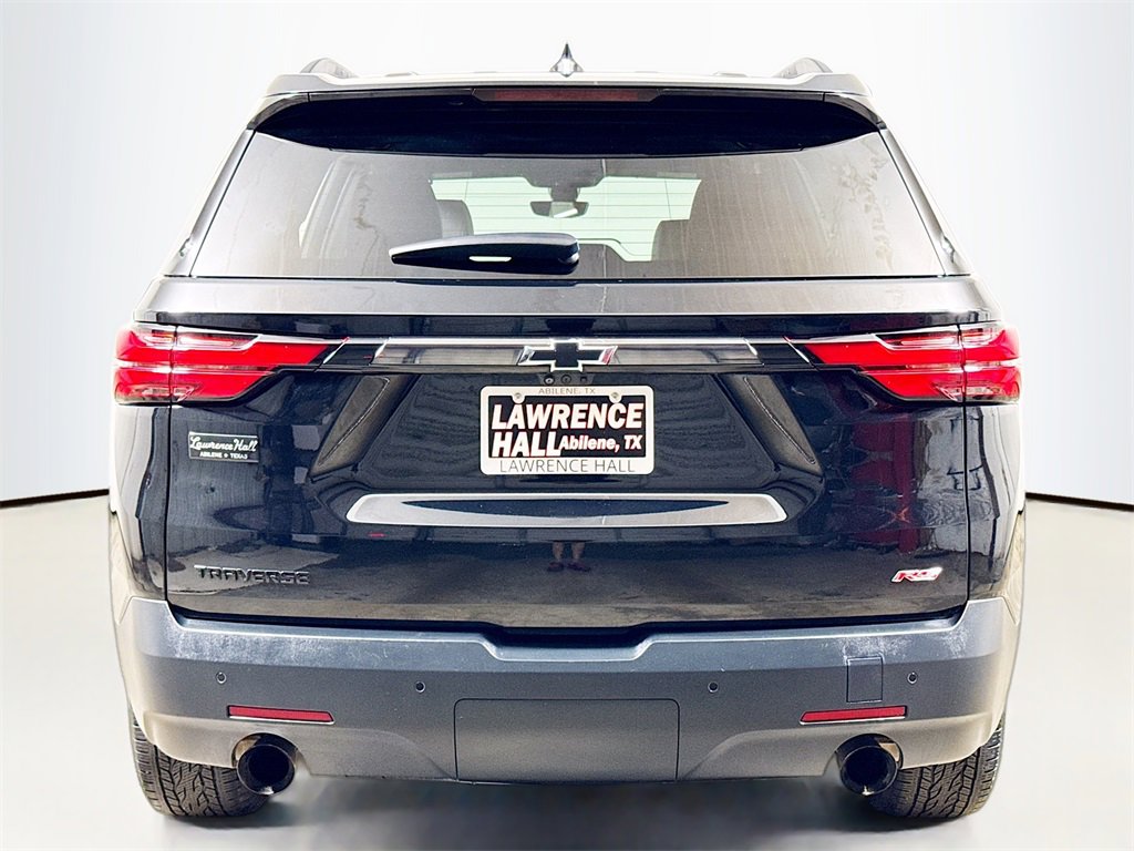 Used 2022 Chevrolet Traverse RS image 5