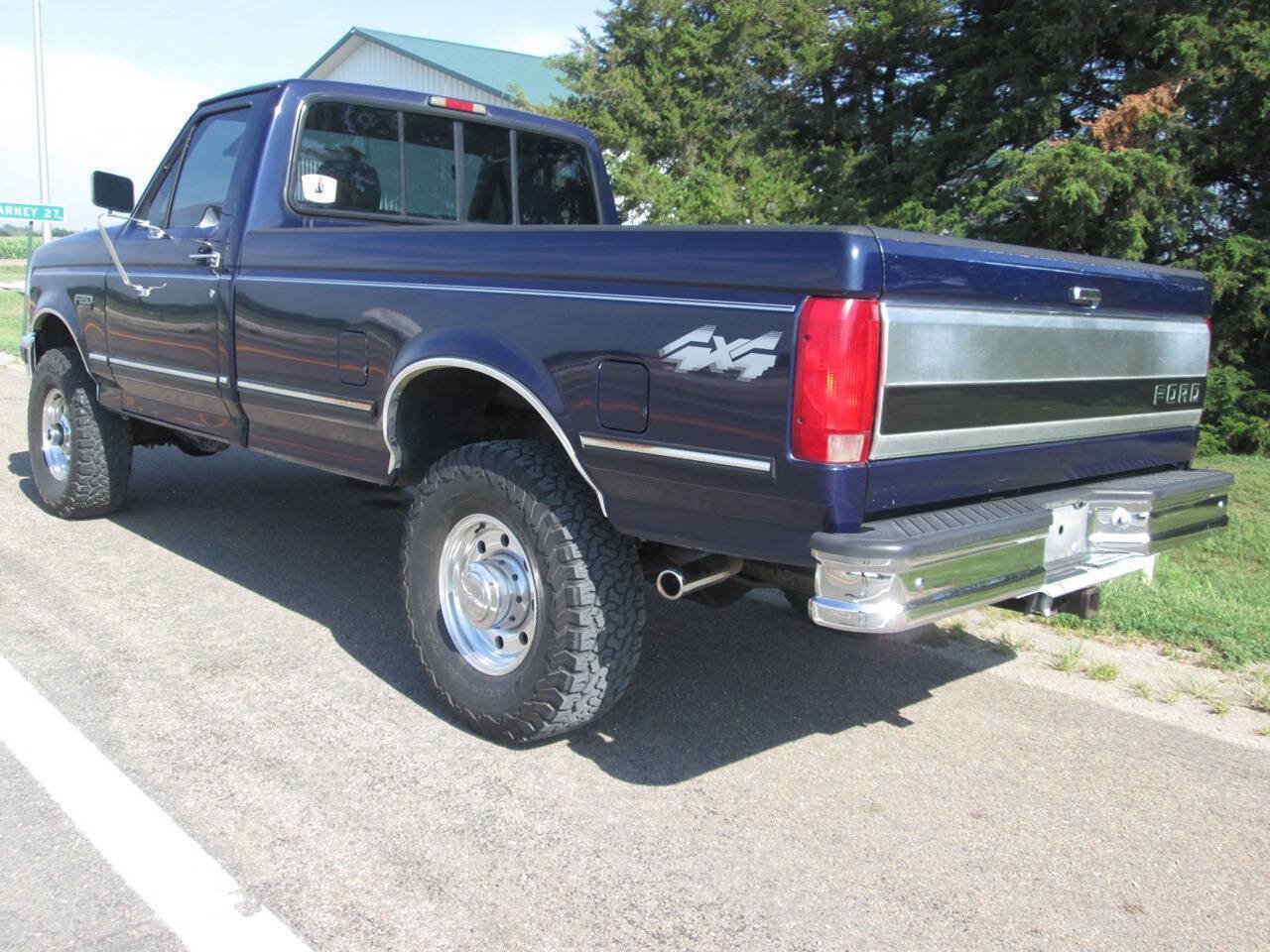 Used 1995 Ford F250 4x4 Regular Cab image 12