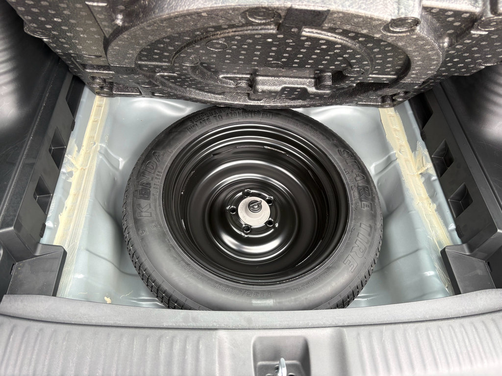 Certified 2025 Honda HR-V LX image 25