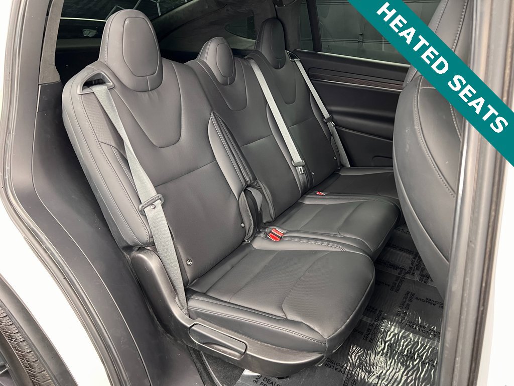 Used 2025 Tesla Model X image 10