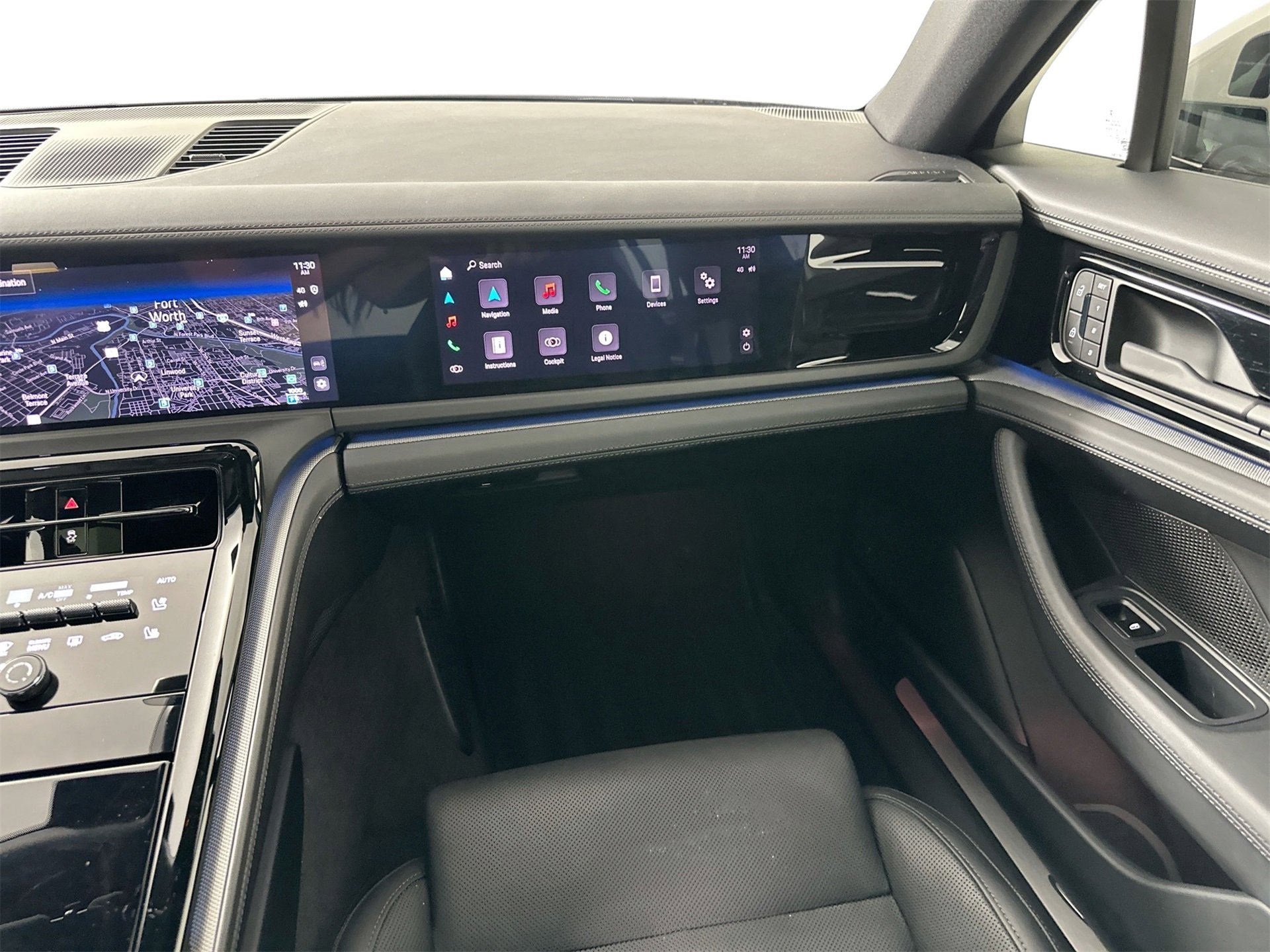 New 2025 Porsche Panamera 4 image 31