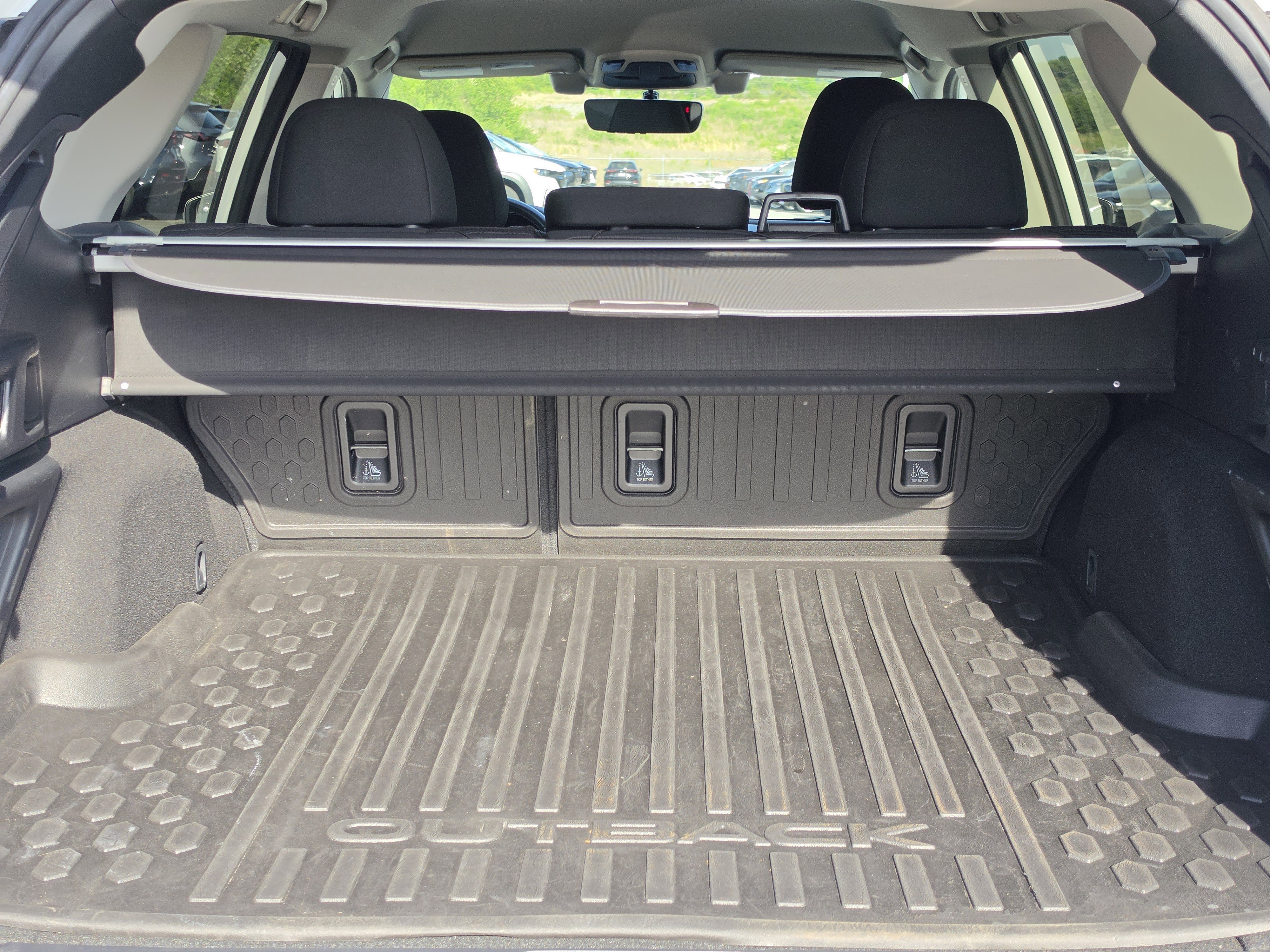 Used 2020 Subaru Outback Premium w/ Popular Package #1 image 10