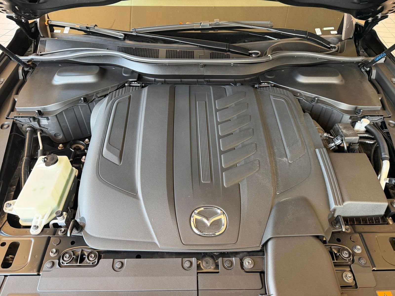 Used 2025 MAZDA CX-70 3.3 Turbo w/ Preferred Package image 29