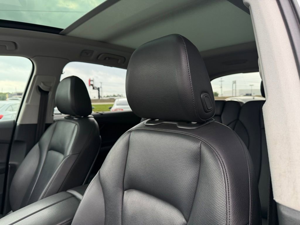 Used 2018 Audi Q7 3.0T Prestige w/ Prestige Package AWD/4WD image 12