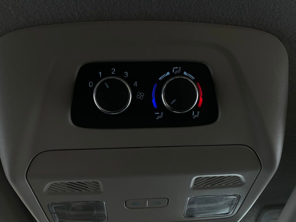 Used 2024 Ford Transit 350 XLT RWD image 41