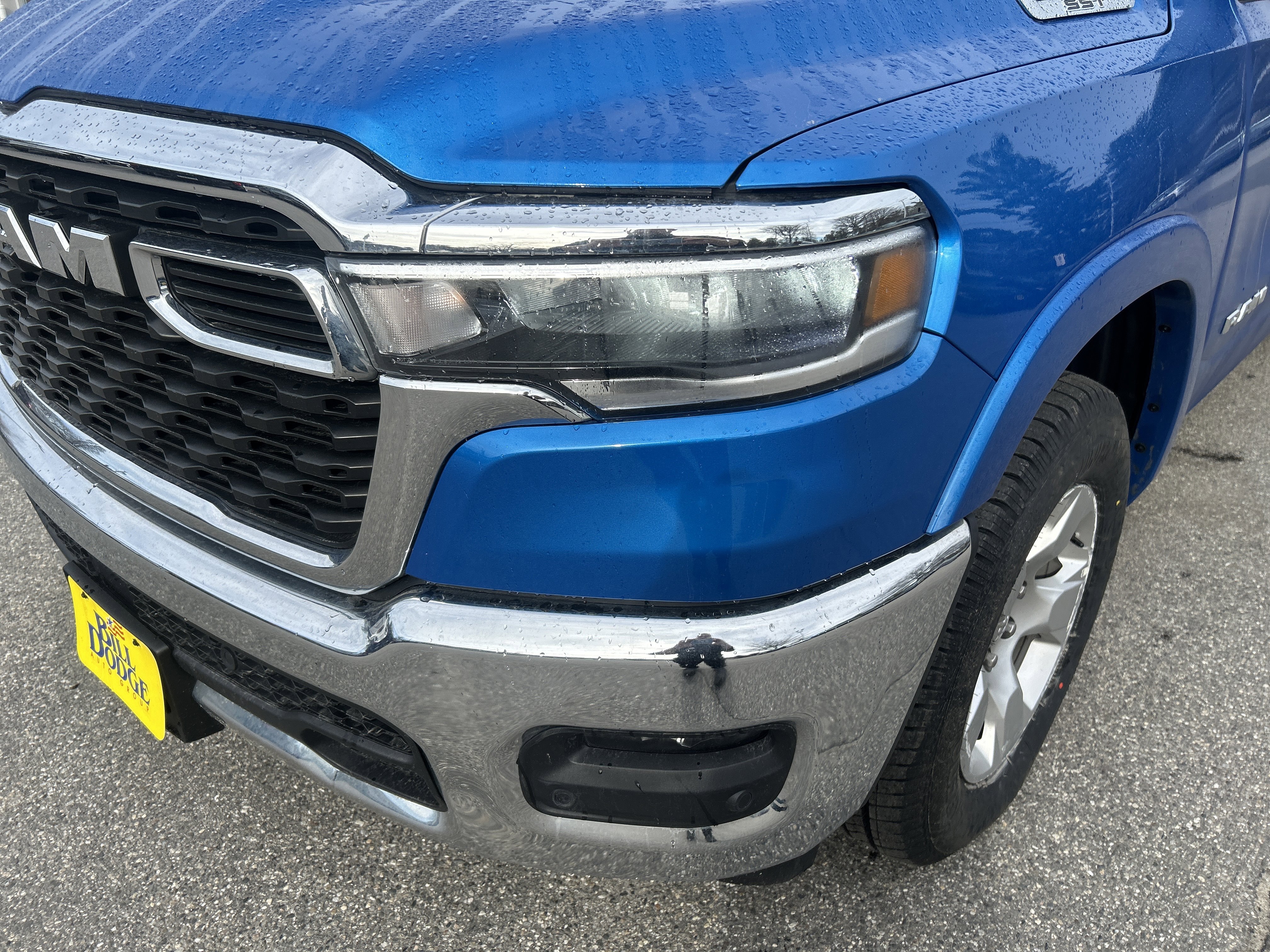 Used 2025 RAM 1500 Big Horn AWD/4WD image 9