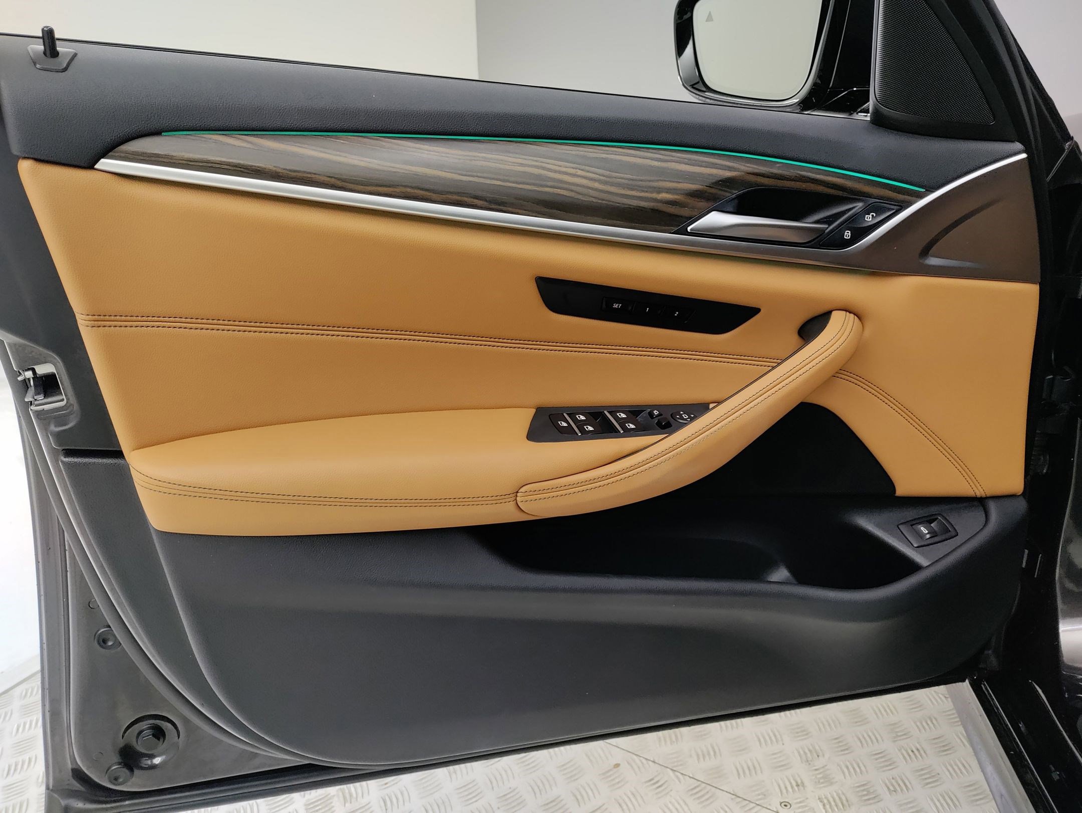 Certified 2023 BMW 540i w/ M Sport Package image 11