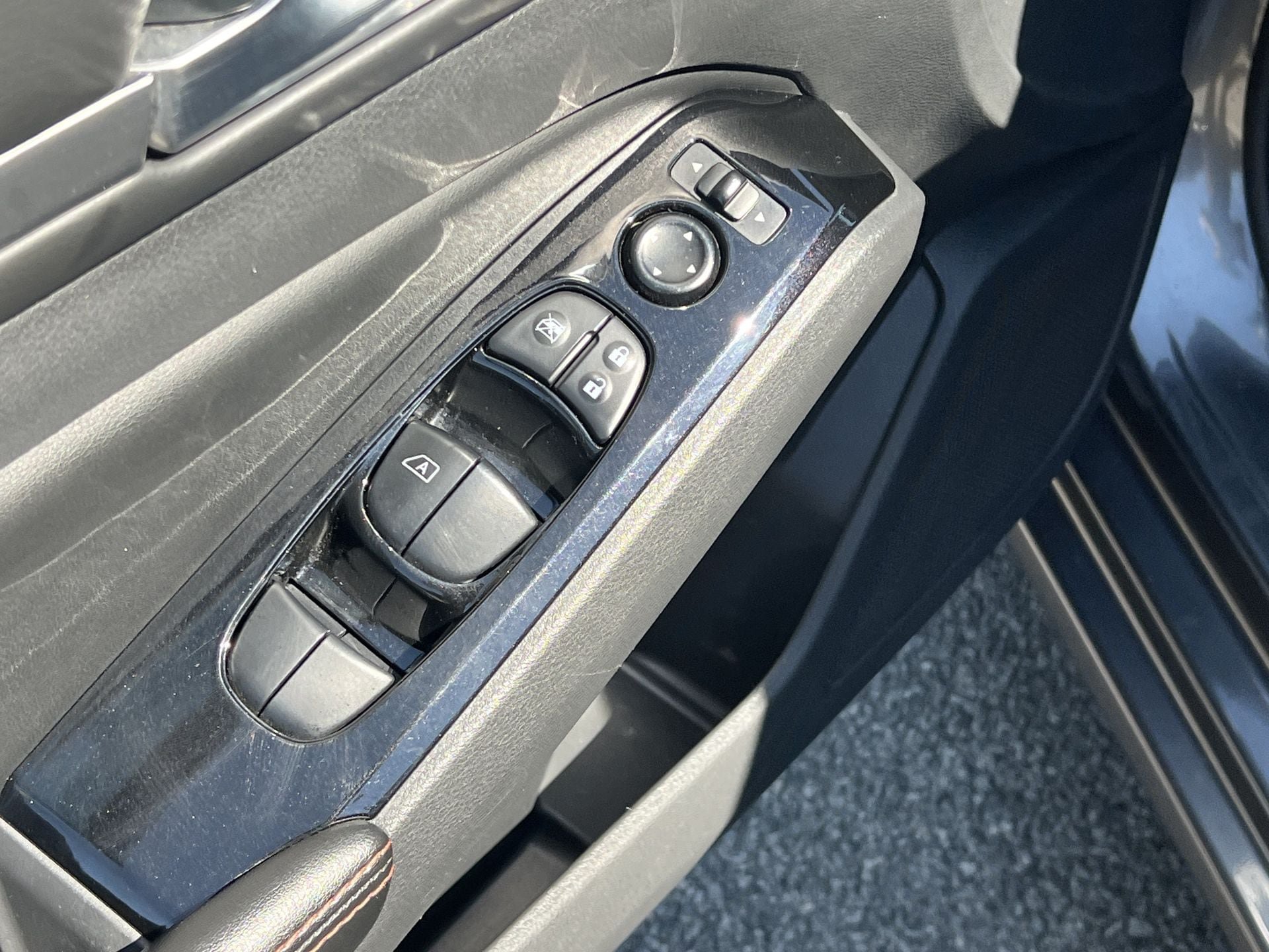 Certified 2024 Nissan Altima 2.5 SR FWD image 16