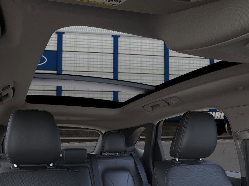 New 2026 Ford Escape SE w/ PHEV Premium Package FWD image 22