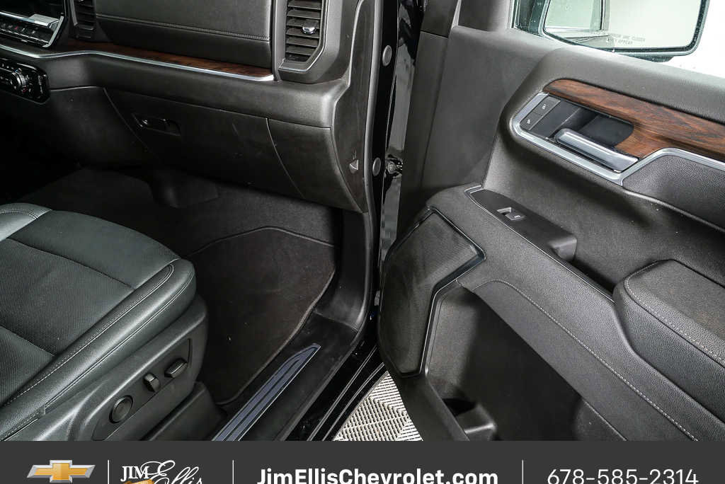 Certified 2025 GMC Sierra 1500 SLT AWD/4WD image 23