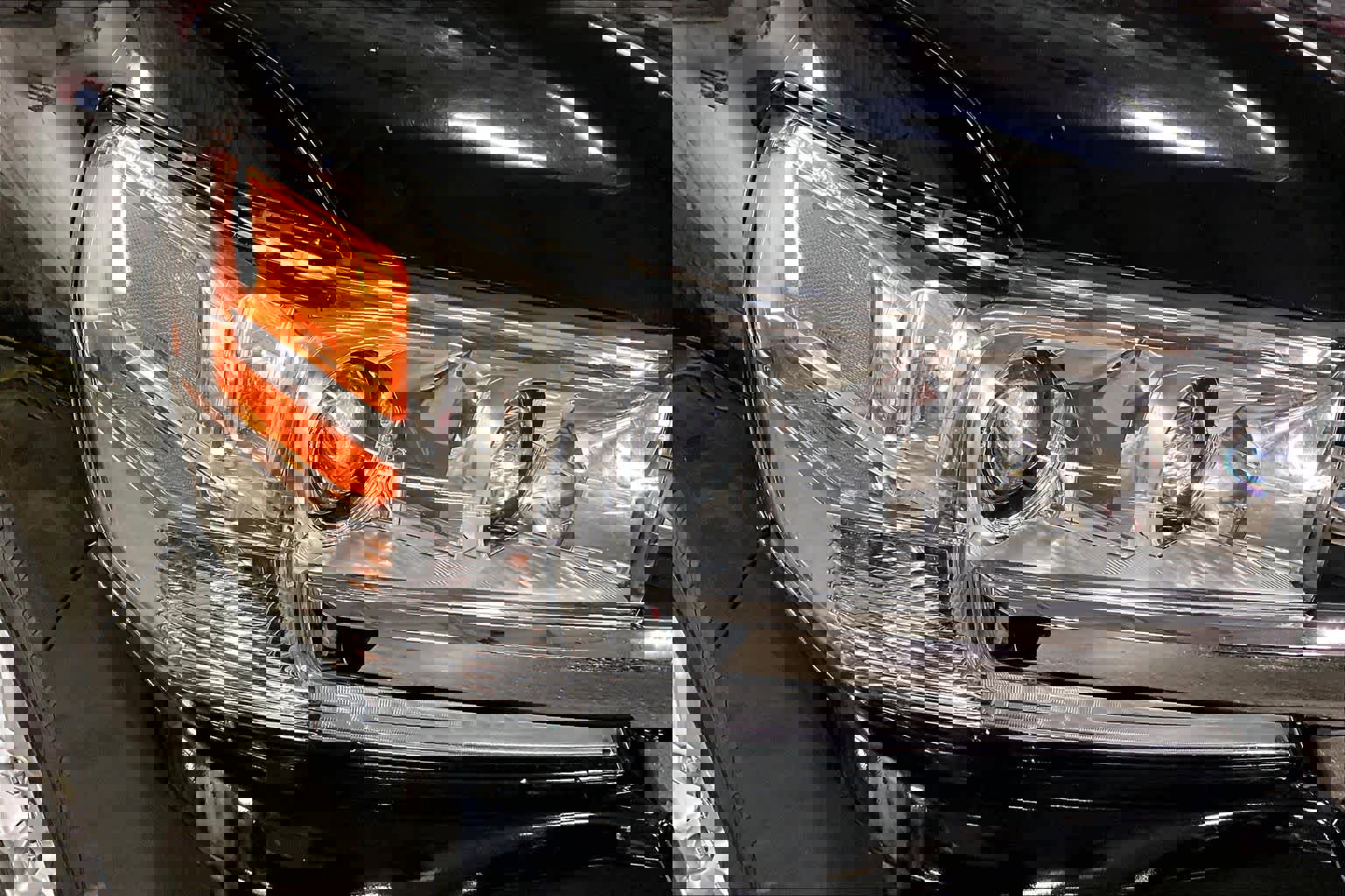 Certified 2017 Toyota Land Cruiser image 25