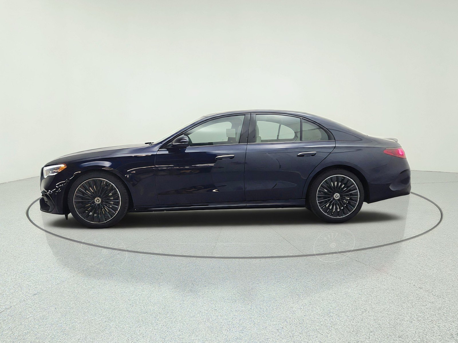 New 2027 Mercedes-Benz E 450 4MATIC Sedan image 8