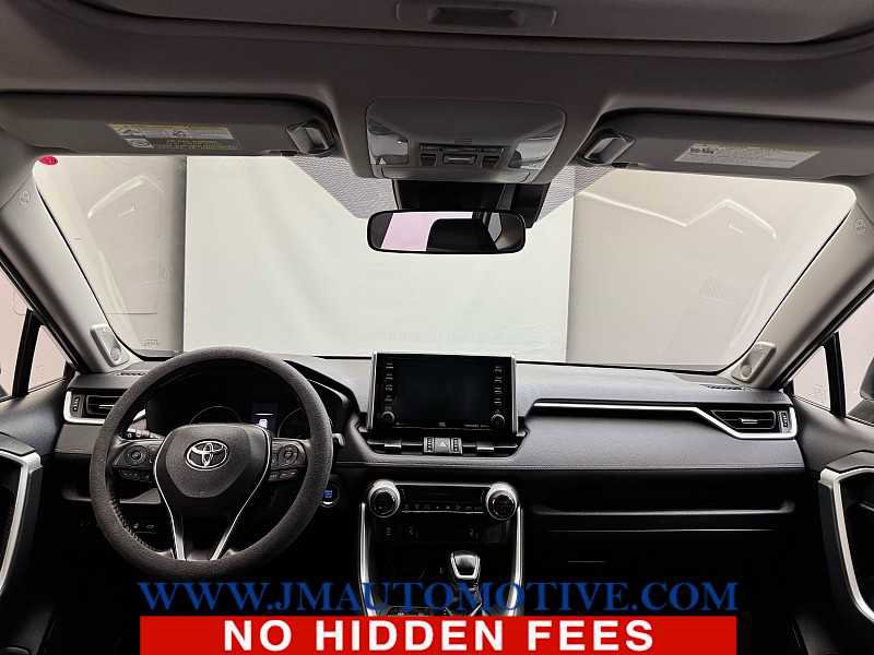 Used 2019 Toyota RAV4 XLE Premium w/ Cold Weather Package AWD/4WD image 12