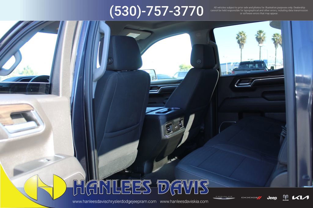 Used 2023 Chevrolet Silverado 1500 RST w/ Z71 Off-Road Package image 16