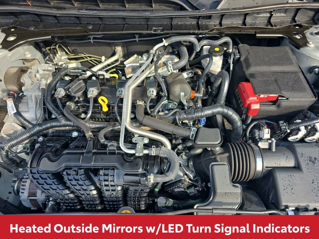 Used 2021 Nissan Altima 2.5 SR w/ SR Premium Package image 12