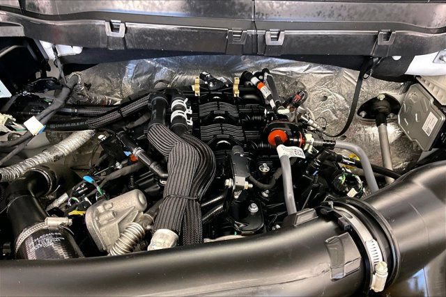 Used 2025 Ford F150 Tremor w/ Tow/Haul Package AWD/4WD image 32