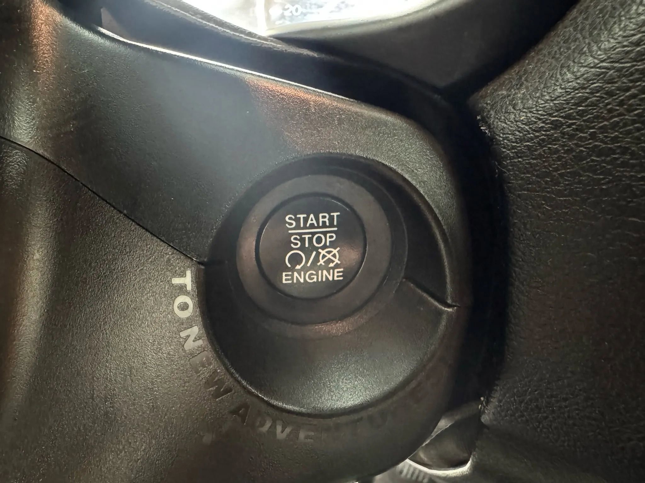 Used 2019 Jeep Renegade Limited w/ UConnect 8.4 Nav Group image 17