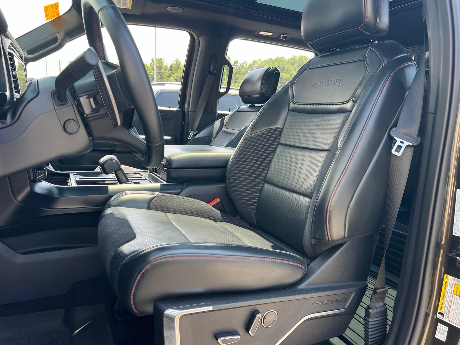 Used 2024 Ford F150 Raptor AWD/4WD image 39