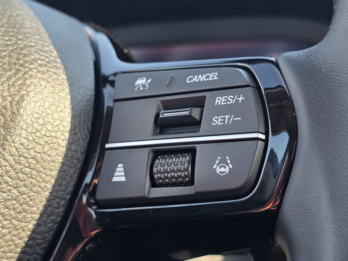 Used 2024 Honda Accord Touring image 29