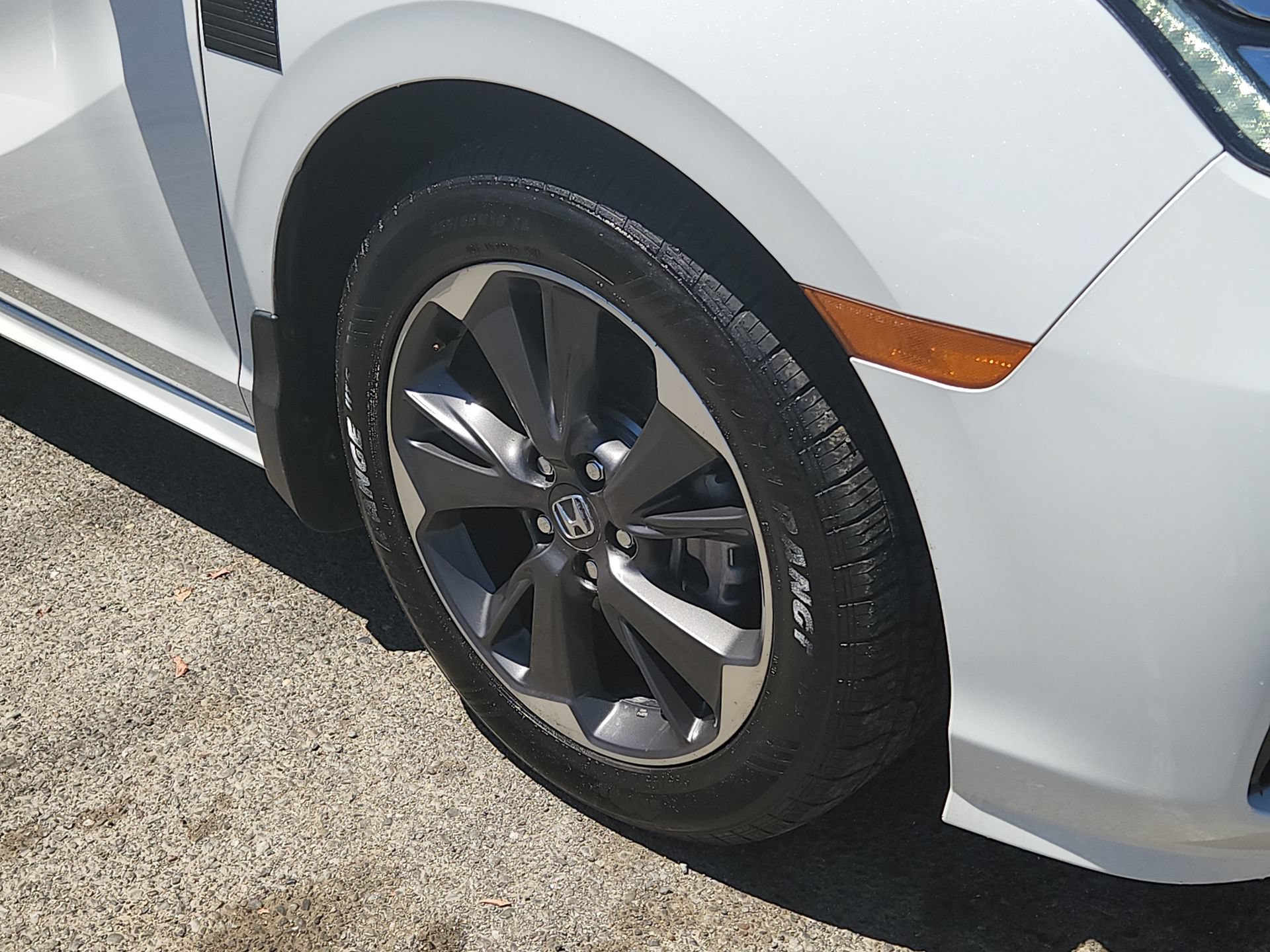 Used 2023 Honda Odyssey Elite image 19