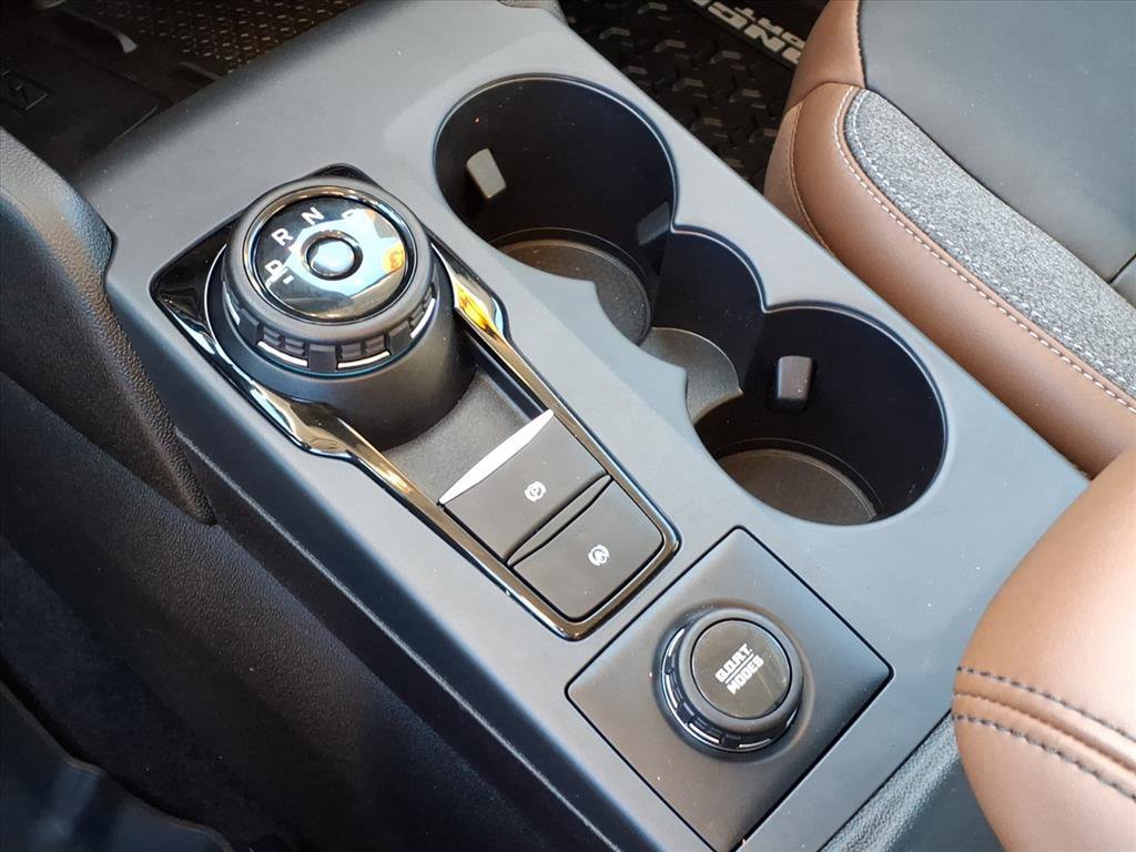 Used 2023 Ford Bronco Sport Outer Banks w/ Tech Package image 16