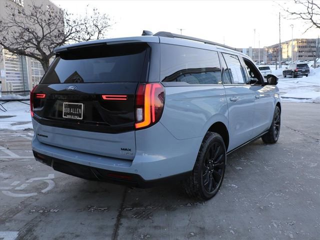 Used 2025 Ford Expedition Max Platinum w/ Stealth Appearance Package image 5