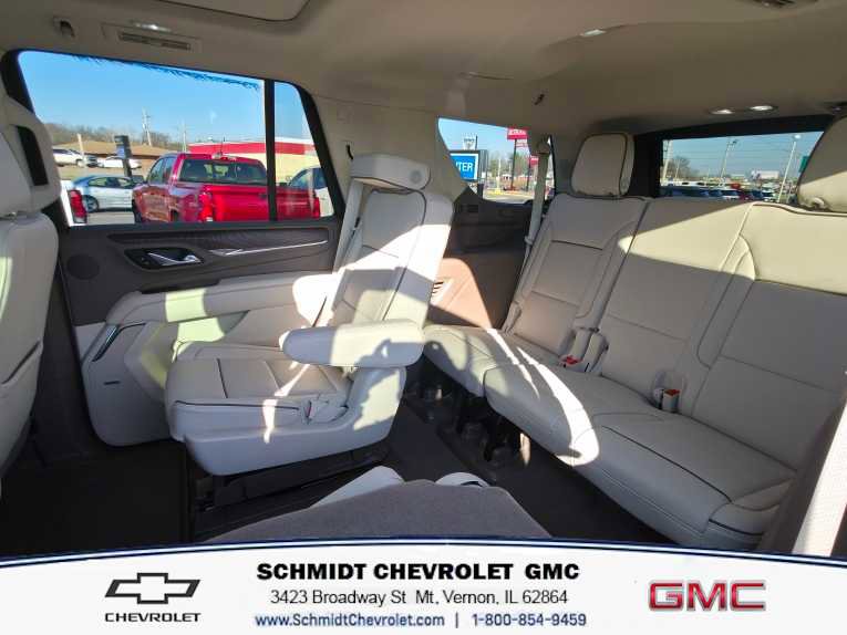 Used 2024 GMC Yukon Denali image 12