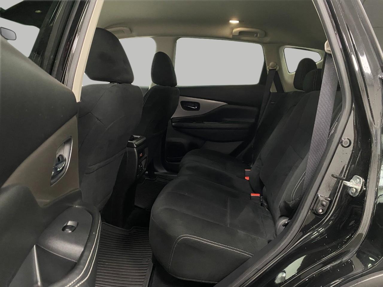 Used 2019 Nissan Murano S image 26