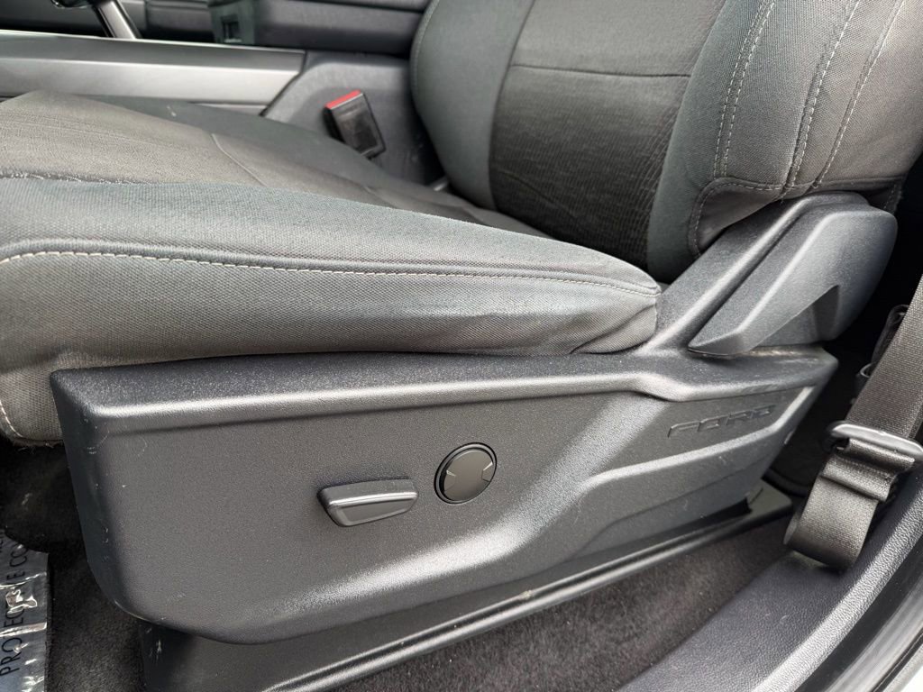 Used 2024 Ford F150 XLT w/ XLT Black Appearance Package image 15