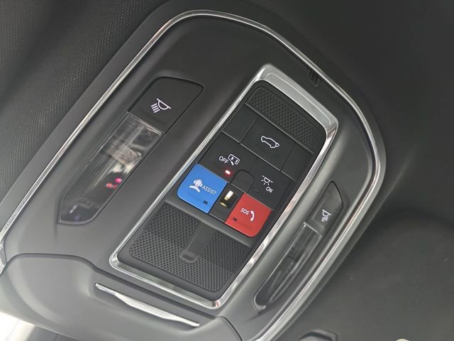 Used 2024 Jeep Wagoneer L Series II w/ Flexible Seating Group image 40