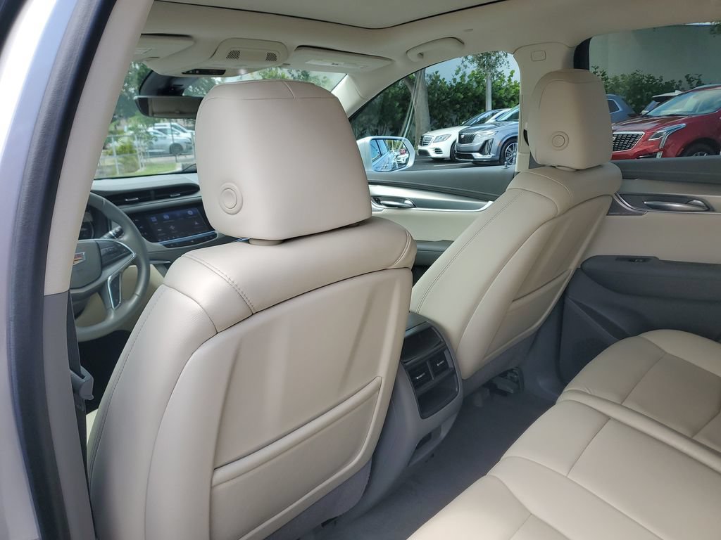 Used 2020 Cadillac XT5 Premium Luxury FWD image 15