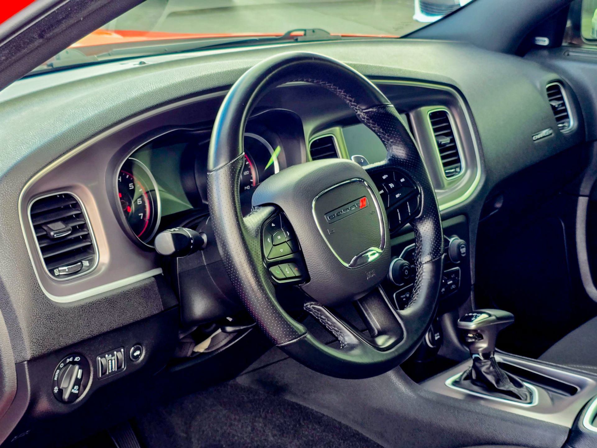 Used 2022 Dodge Charger GT image 9